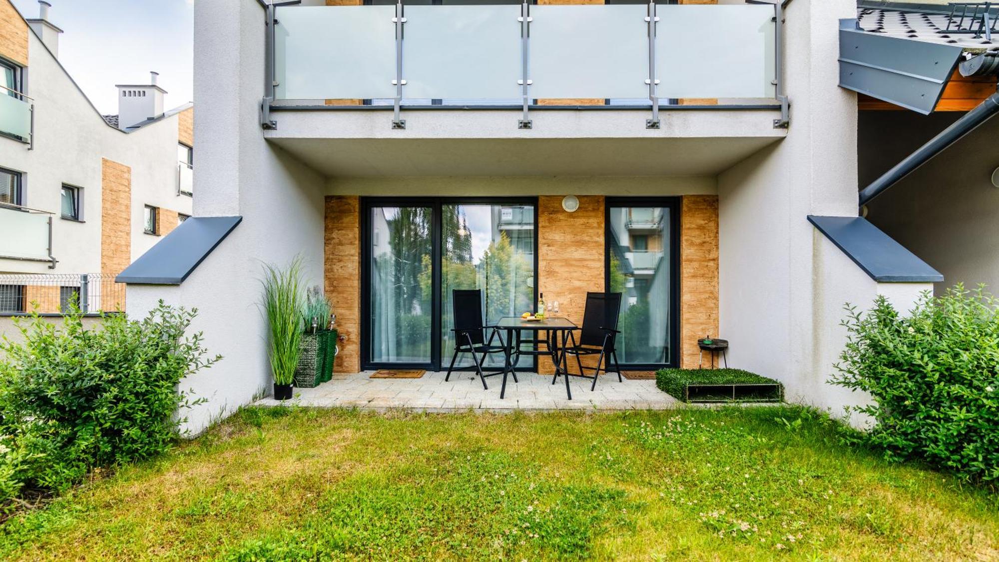Apartamenty Piamola Jantar Park Екстериор снимка